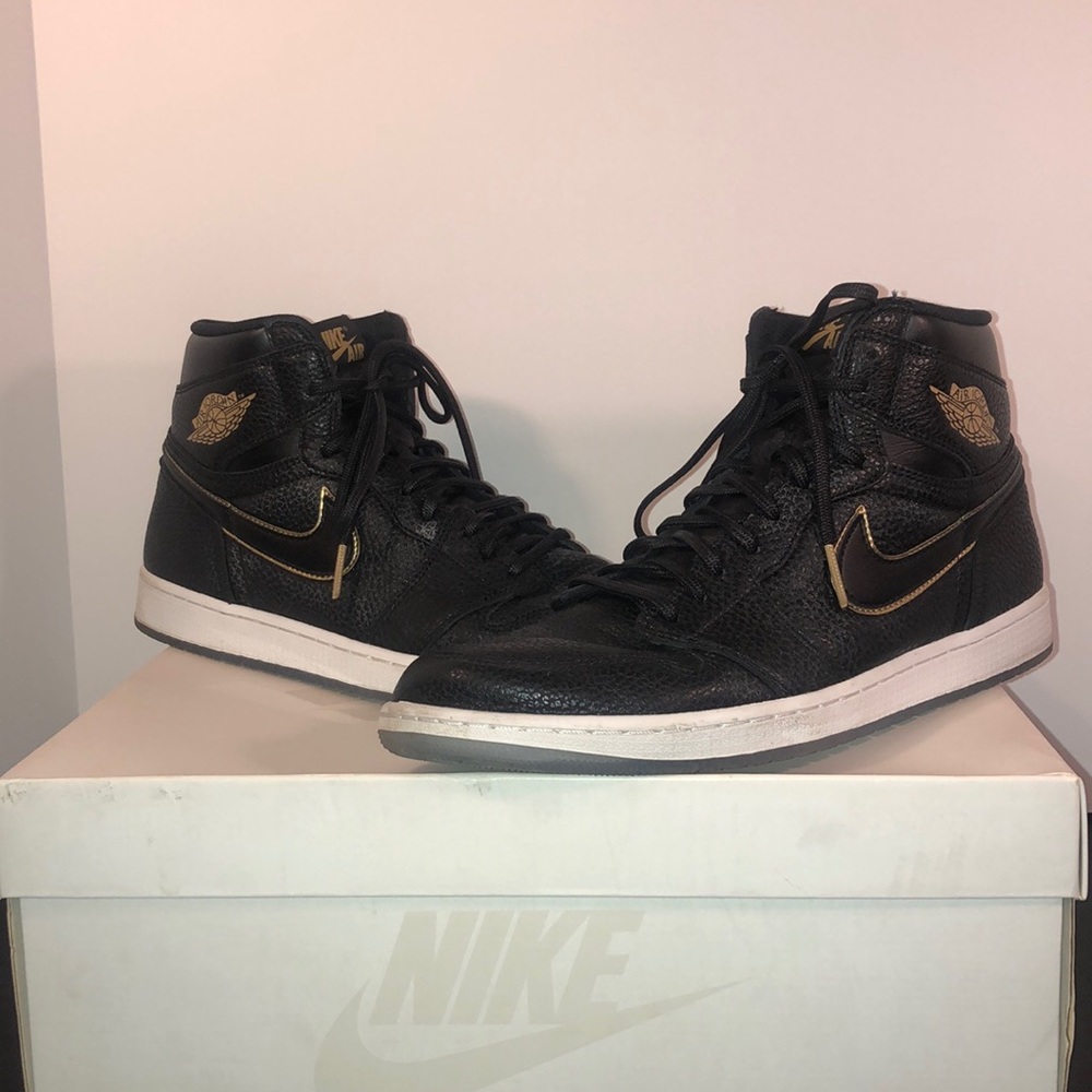 Nike Air; Air Jordan’s 1